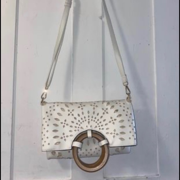 White patterned purse - Picture 2 of 4